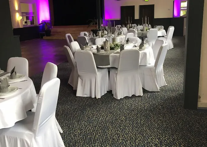 Ruhrpottfriends ホテル 3*